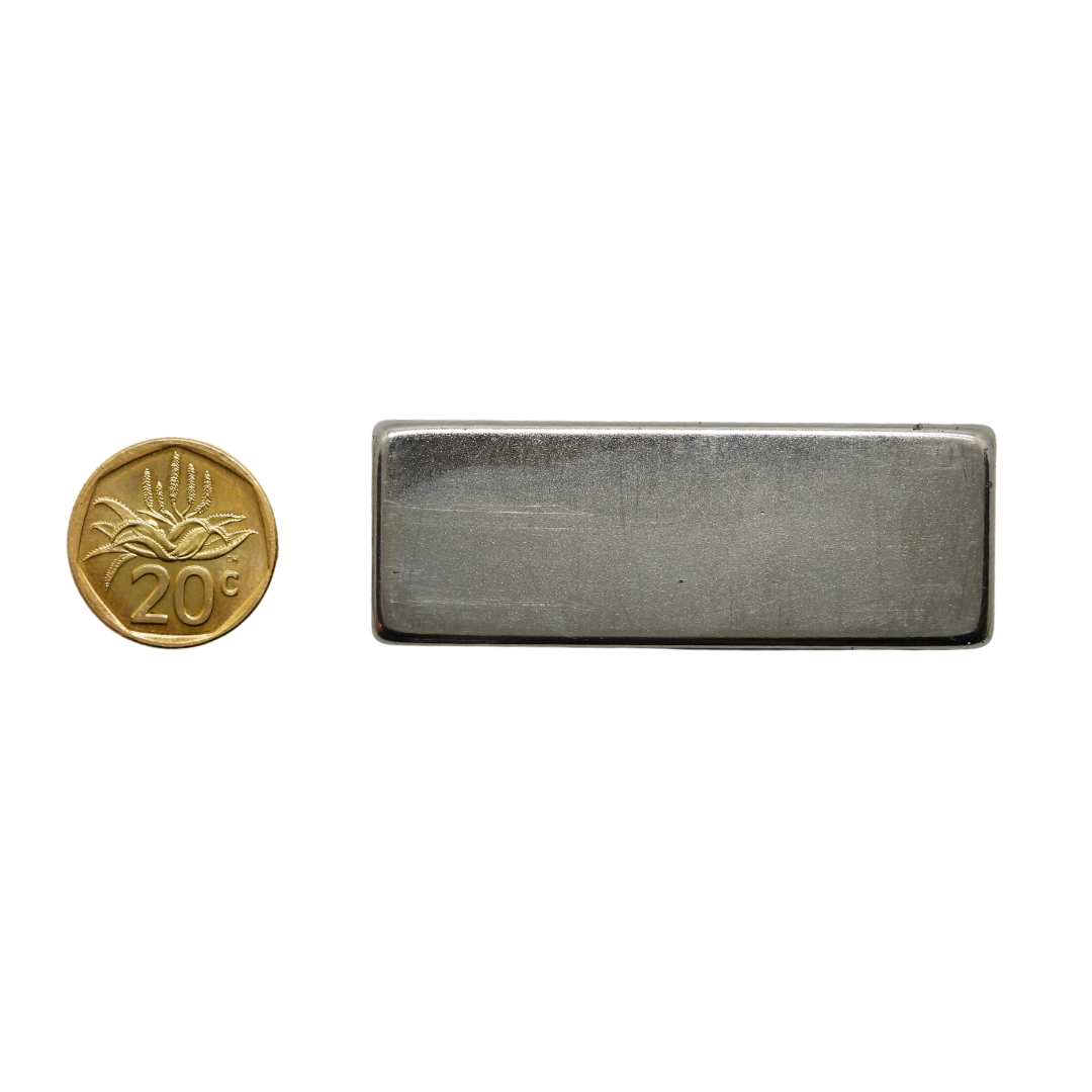 50mm_x_20mm_x_8mm_Neodymium_Magnet_3